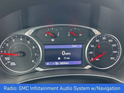 Certified 2022 GMC Terrain SLE w/ Driver Convenience Package AWD/4WD image 8