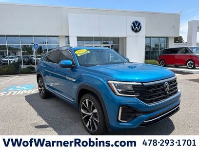 Used 2025 Volkswagen Atlas Cross Sport SEL Premium R-Line