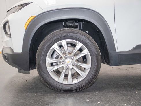 Used 2023 Chevrolet TrailBlazer LS image 9