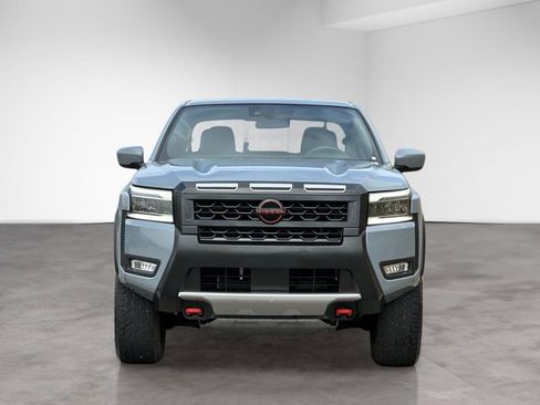 Used 2025 Nissan Frontier PRO-4X AWD/4WD image 9