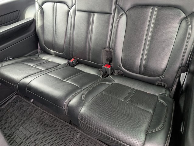 Used 2024 Jeep Wagoneer L Series II w/ Flexible Seating Group RWD image 31