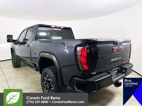 Used 2025 GMC Sierra 2500 AT4X image 6