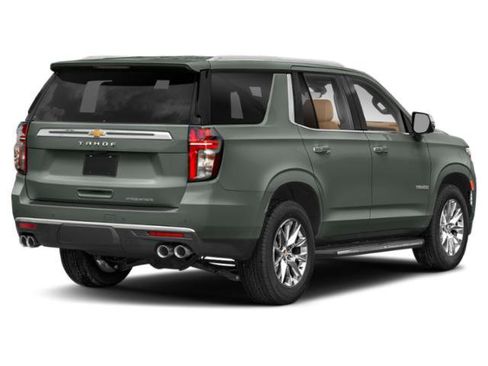 Used 2024 Chevrolet Tahoe Premier AWD/4WD image 2
