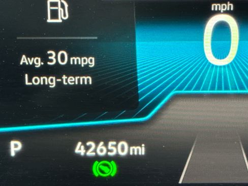 Used 2023 Volkswagen Tiguan SE R-Line image 15