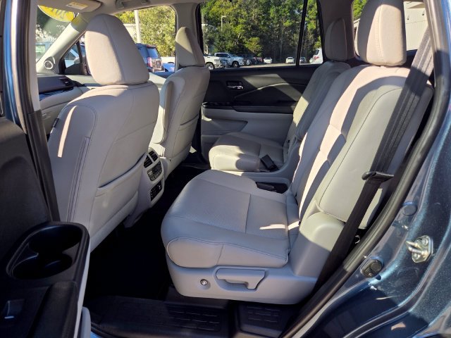Used 2018 Honda Pilot Elite image 12