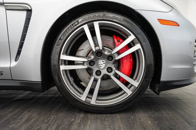 Used 2016 Porsche Panamera GTS AWD/4WD image 44