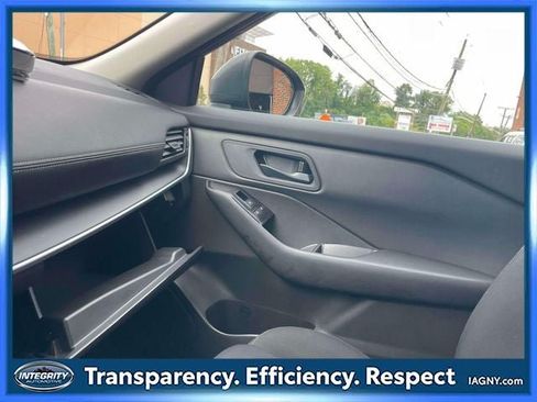 Used 2023 Nissan Rogue SV AWD/4WD image 64