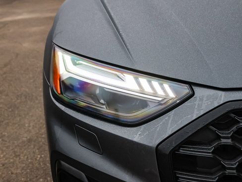 Used 2022 Audi Q5 e Prestige w/ Prestige Package image 16