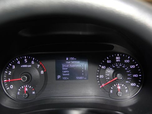 Used 2022 Kia Soul LX w/ Technology Package FWD image 13