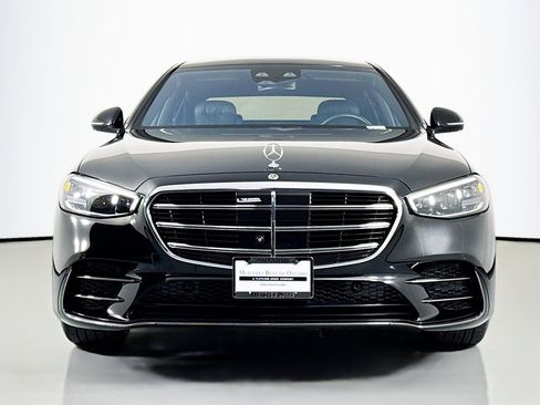 Certified 2023 Mercedes-Benz S 500 4MATIC image 2