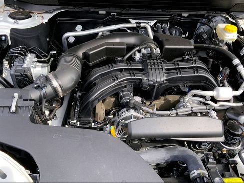 Certified 2026 Subaru Outback Limited AWD/4WD image 31