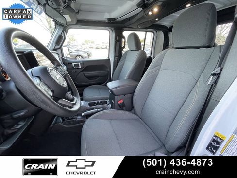 Used 2025 Jeep Gladiator Sport image 21