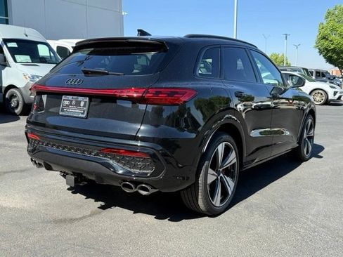 New 2026 Audi SQ5 Premium Plus AWD/4WD image 9