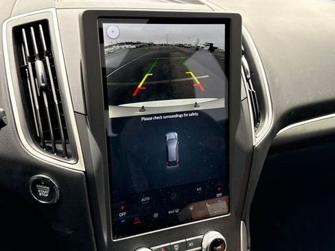 Used 2024 Ford Edge ST-Line image 31