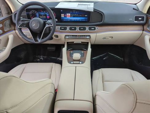 New 2026 Mercedes-Benz GLS 450 4MATIC image 14