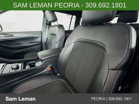 New 2026 Jeep Grand Cherokee Altitude image 20