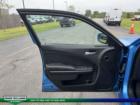 Used 2023 Dodge Charger Scat Pack image 7