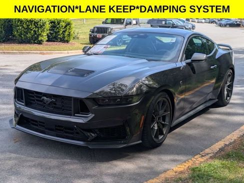 Used 2024 Ford Mustang Dark Horse image 5