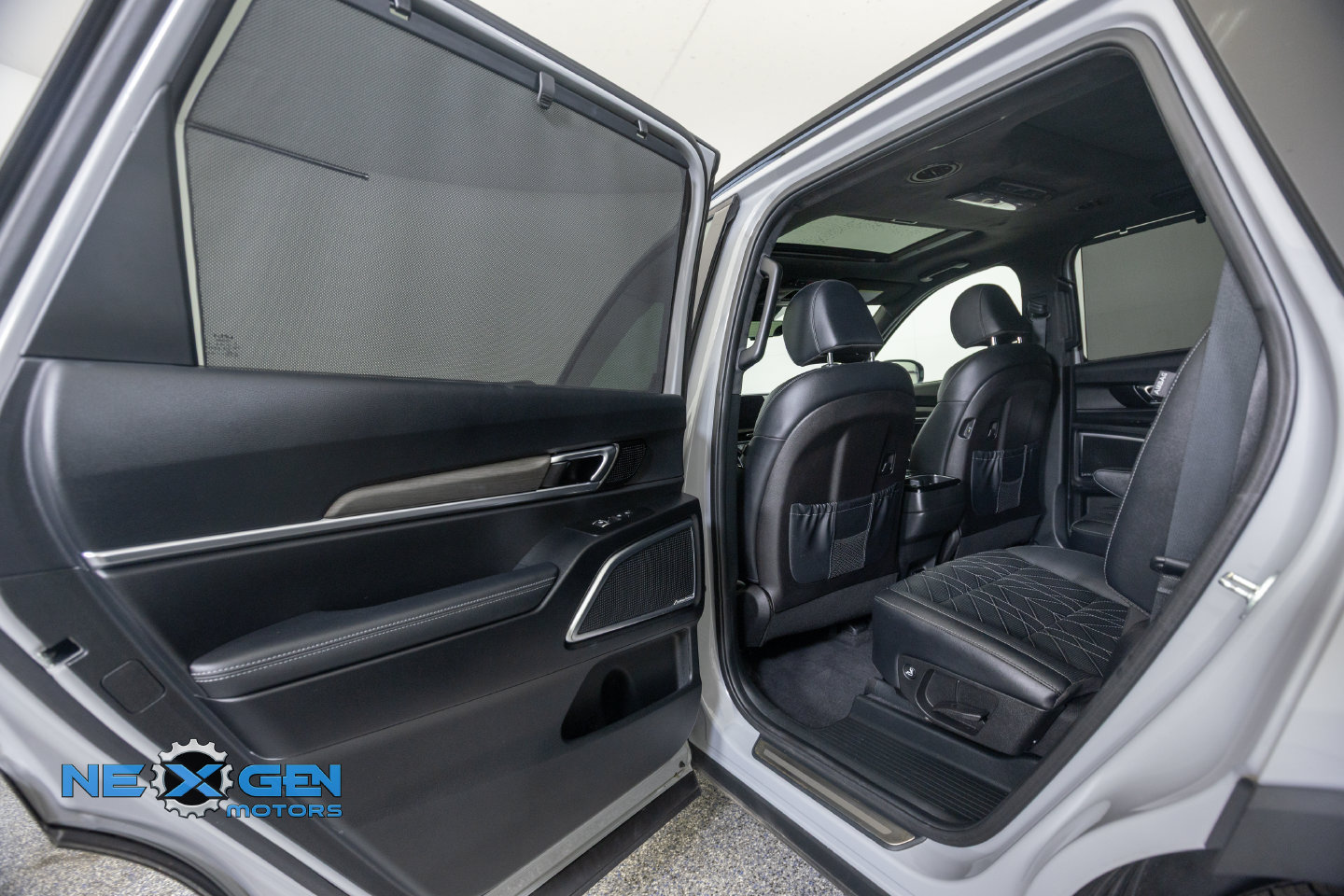 Used 2023 Kia Telluride SX Prestige X-Line AWD/4WD image 29
