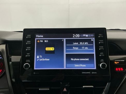 Used 2021 Toyota Camry XSE FWD image 12