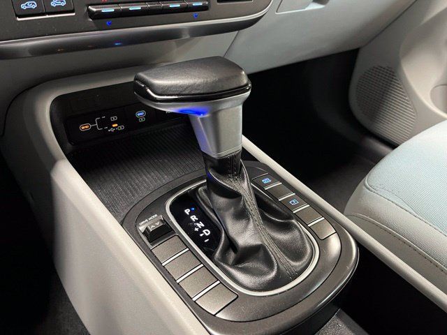 Used 2024 Hyundai Kona SEL FWD image 25