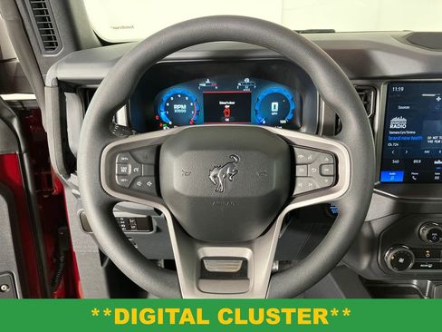 New 2025 Ford Bronco 4-Door image 17