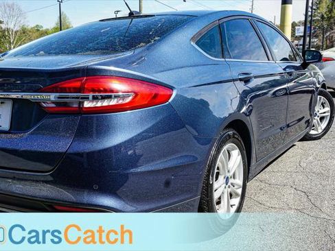 Used 2018 Ford Fusion SE w/ Fusion SE Technology Package image 6