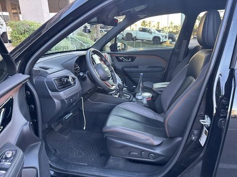 Used 2025 Subaru Forester Sport w/ Popular Package #1 AWD/4WD image 16