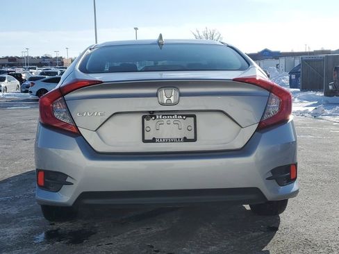 Used 2017 Honda Civic EX image 5