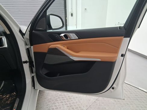 New 2026 BMW X7 xDrive40i image 30