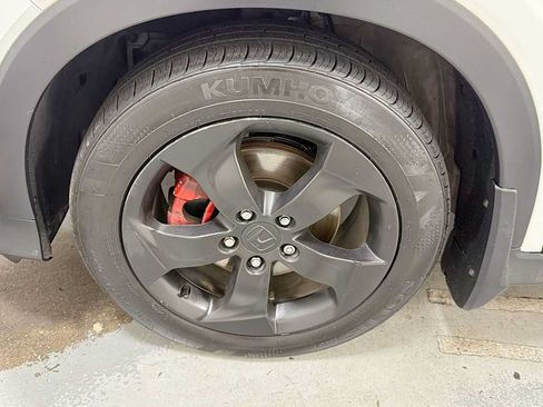 Used 2016 Honda HR-V LX image 10