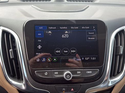 Used 2022 Chevrolet Equinox Premier image 7