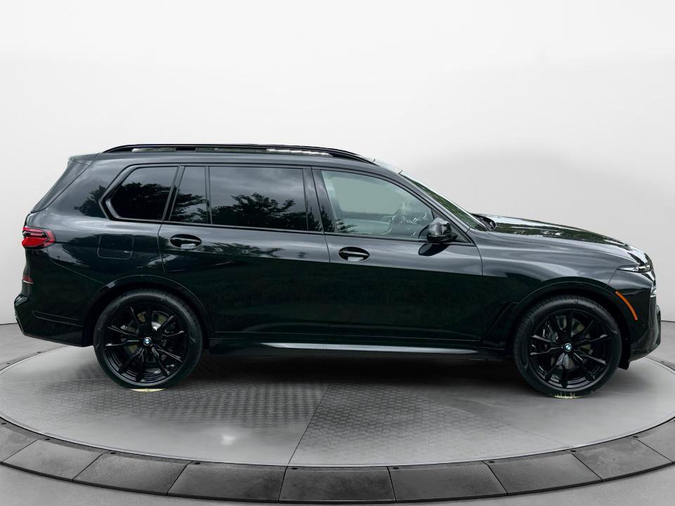 New 2027 BMW X7 xDrive40i w/ M Sport Package AWD/4WD image 8