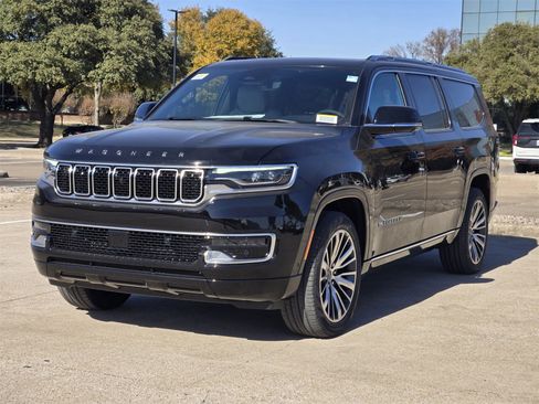 New 2025 Jeep Wagoneer L Series II image 2