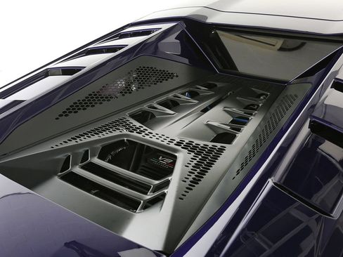 Used 2026 Lamborghini Temerario AWD/4WD image 16