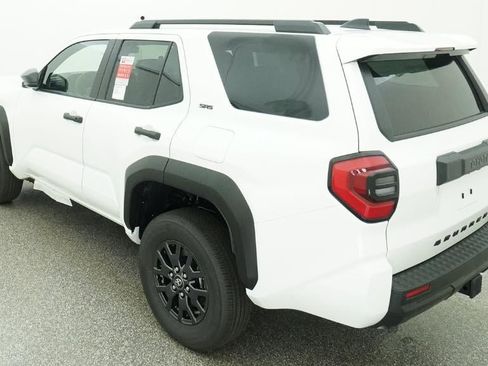 New 2026 Toyota 4Runner SR5 image 5