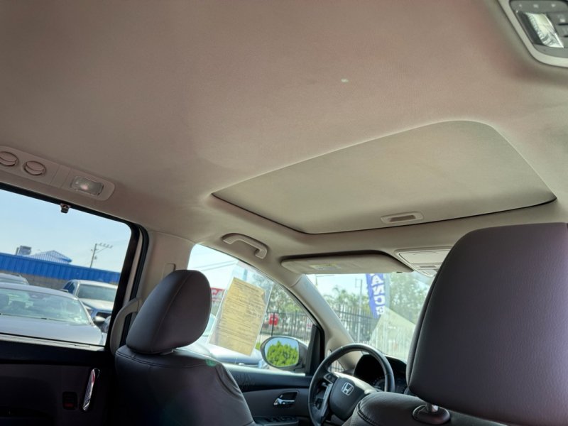 Used 2016 Honda Odyssey EX-L image 23
