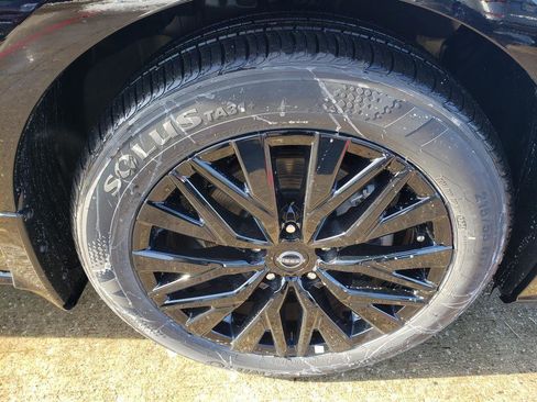 Used 2025 Nissan Altima 2.5 SV w/ SV Special Edition Package image 47