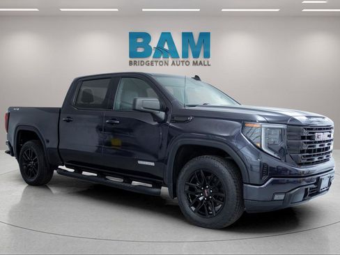 Used 2023 GMC Sierra 1500 Elevation AWD/4WD image 1