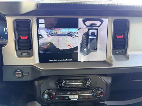 Used 2022 Ford Bronco Raptor image 26