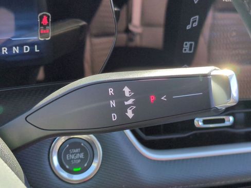 New 2026 Chevrolet Equinox LT image 16