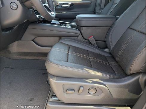 New 2026 Chevrolet Tahoe High Country w/ Sun And Tow Package AWD/4WD image 12
