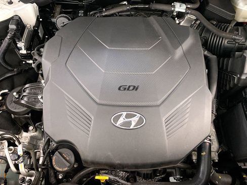 Used 2024 Hyundai Palisade Limited image 14