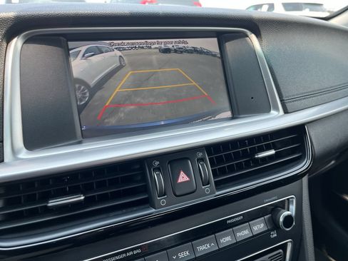 Used 2019 Kia Optima S w/ S Panoramic Sunroof Package FWD image 18