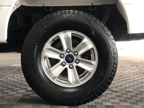 Used 2018 Ford F150 XLT image 30