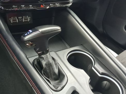 Used 2023 Dodge Durango GT image 26