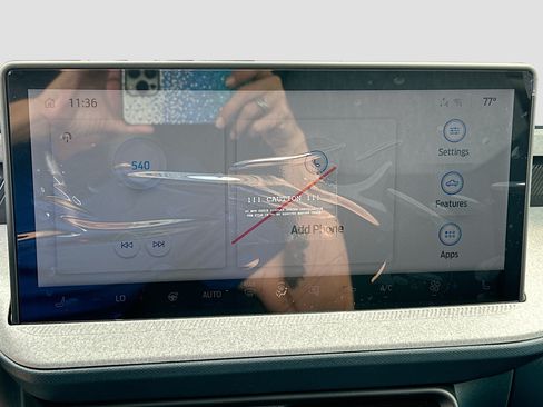 New 2026 Ford Maverick XLT w/ XLT Luxury Package FWD image 9