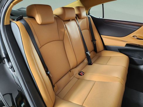 New 2025 Lexus ES 350 w/ Premium Package image 24