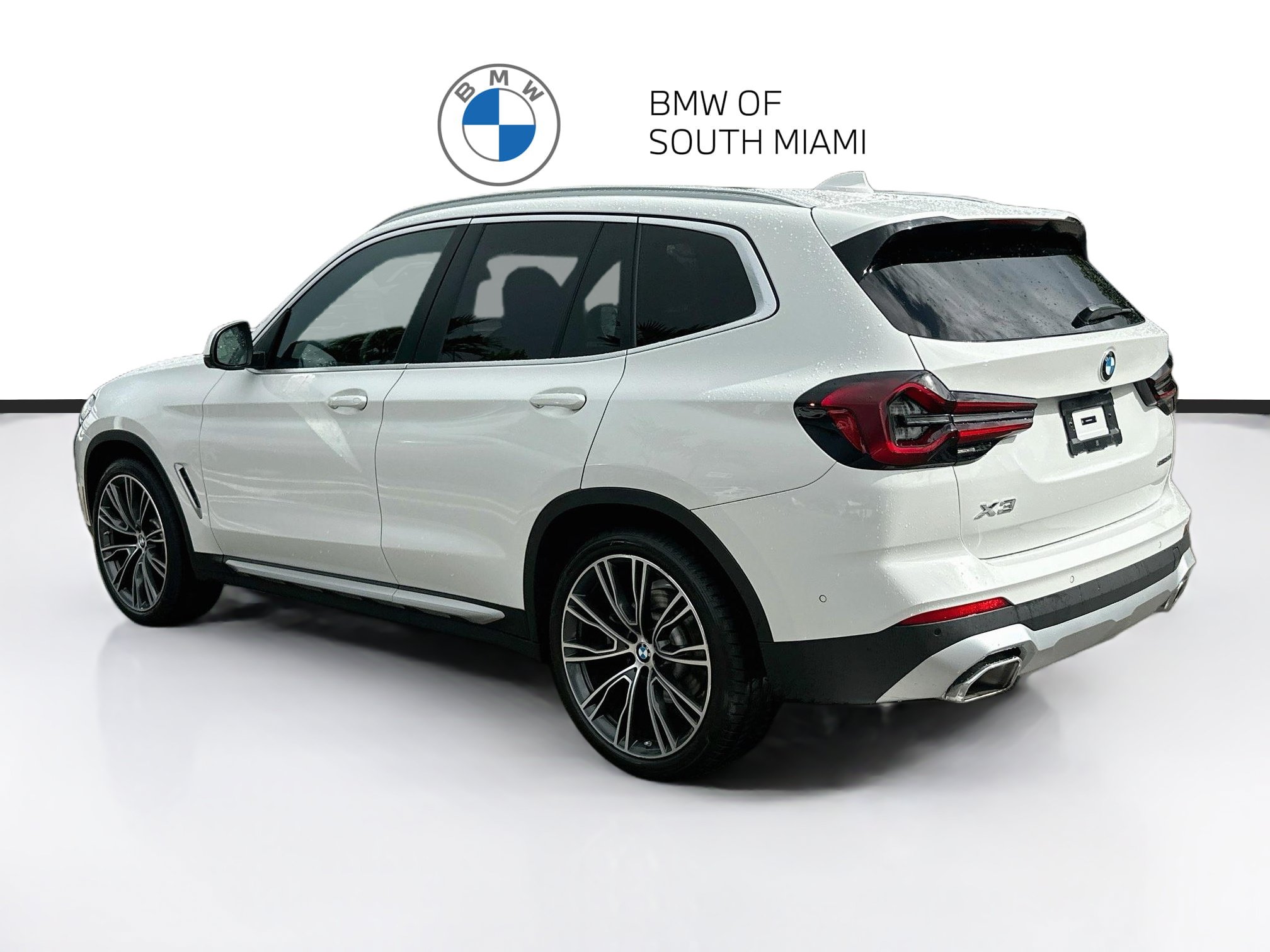 Certified 2024 BMW X3 sDrive30i w/ Convenience Package RWD image 5