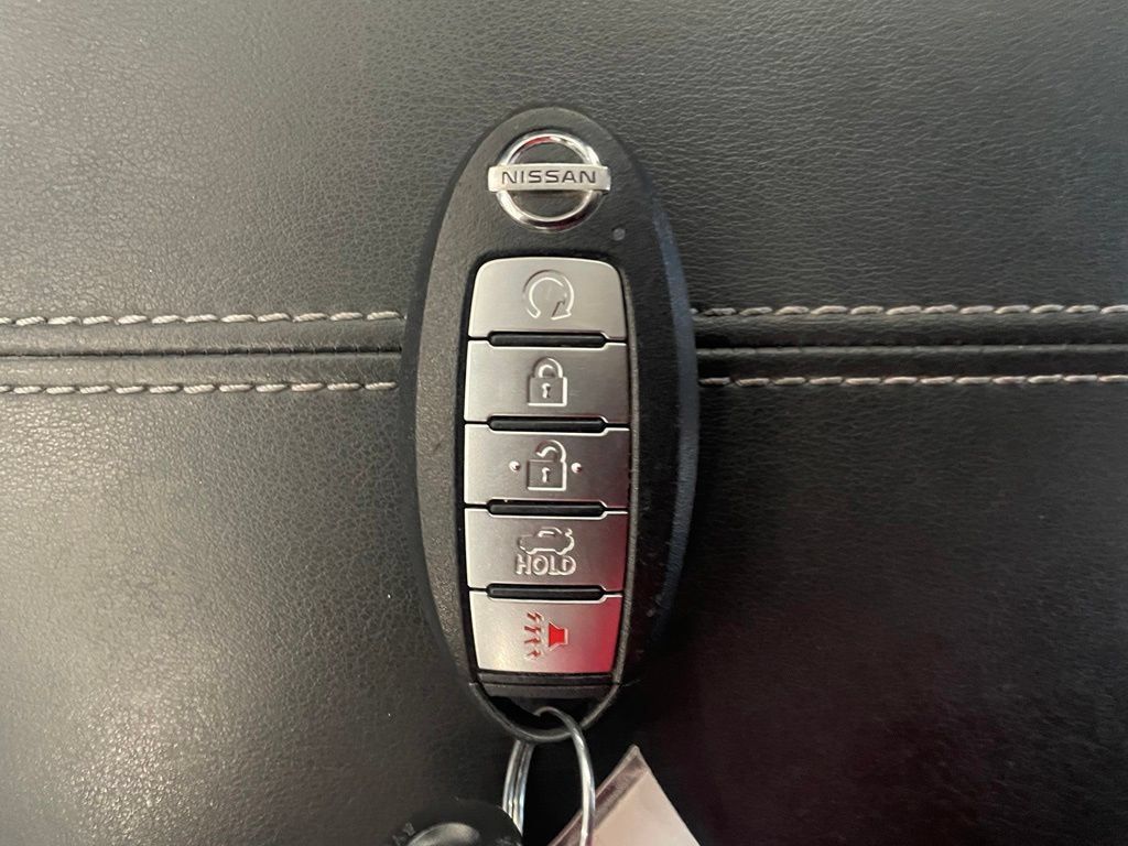 Certified 2020 Nissan Sentra SV FWD image 18